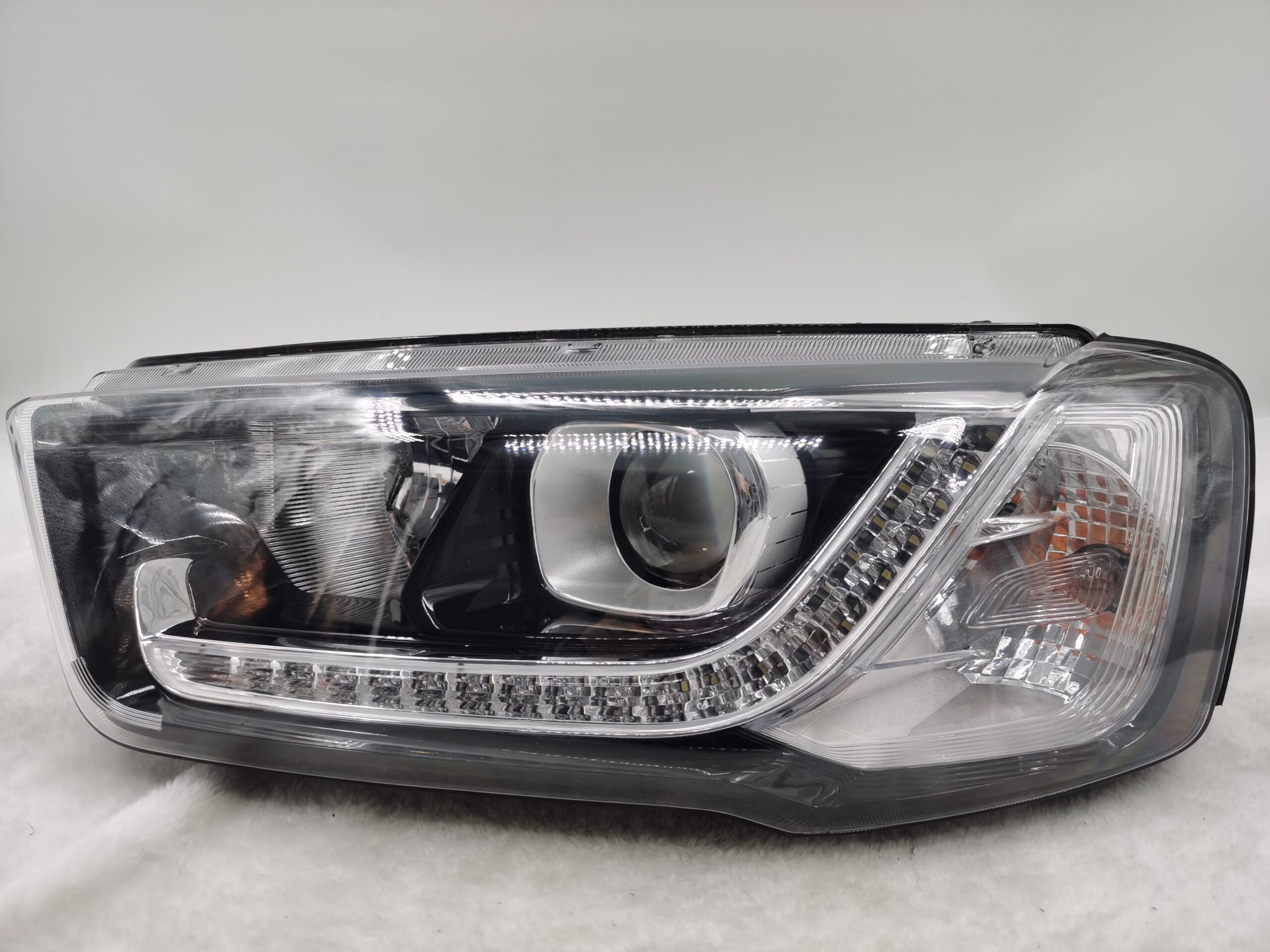 HOLDEN CAPTIVA 2016-2021 HALOGEN L.H.S HEADLIGHT ASSEMBLY