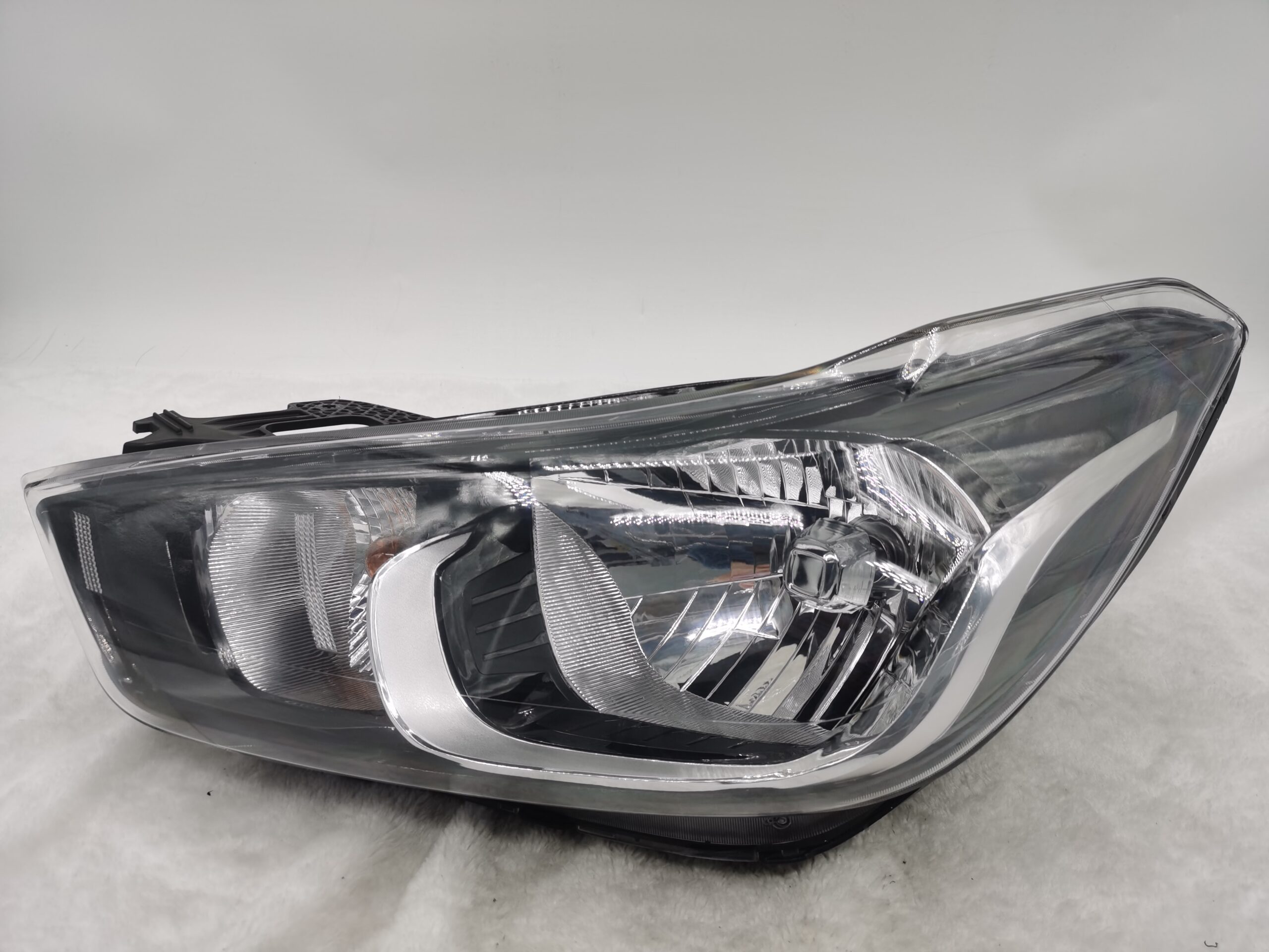 HOLDEN SPARK 2016-2018 HALOGEN L.H.S HEADLIGHT ASSEMBLY