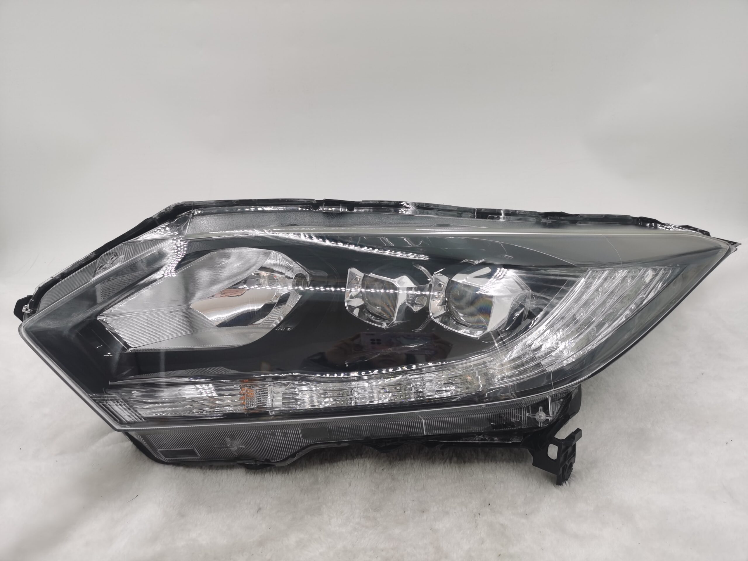 HONDA HR-V 2015-2018 LED L.H.S HEADLIGHT ASSEMBLY