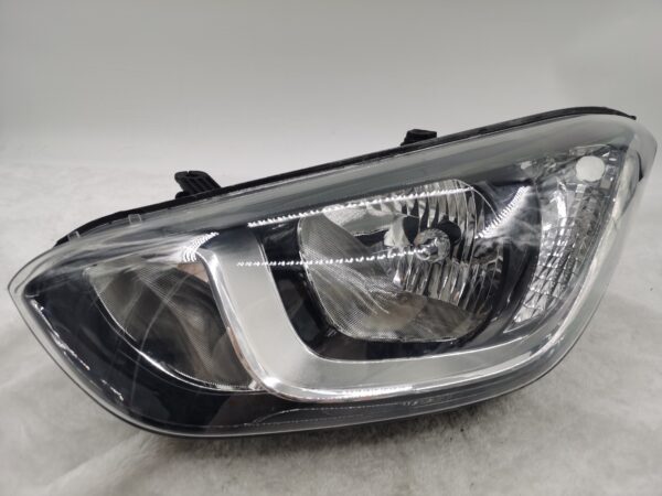 HYUNDAI I20 2012-2014 HALOGEN L.H.S HEADLIGHT ASSEMBLY