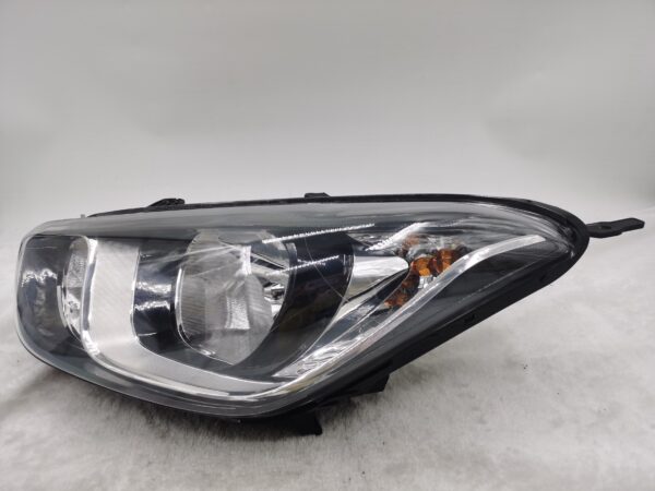 HYUNDAI I20 2012-2014 HALOGEN L.H.S HEADLIGHT ASSEMBLY