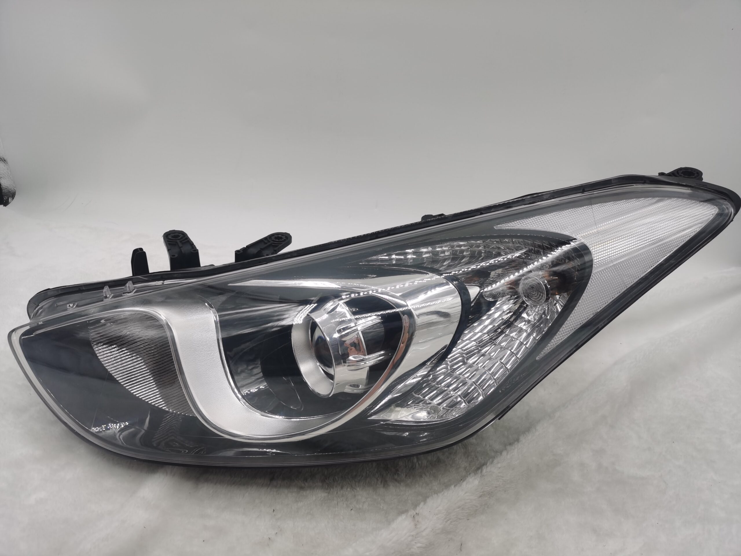 HYUNDAI I30 GD 2012-2016 HALOGEN L.H.S HEADLIGHT ASSEMBLY