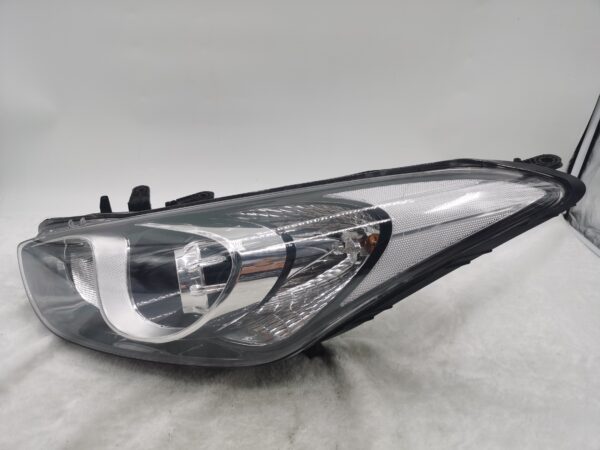 HYUNDAI I30 GD 2012-2016 HALOGEN L.H.S HEADLIGHT ASSEMBLY