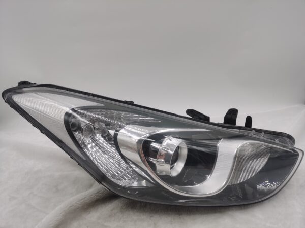 HYUNDAI I30 GD 2012-2016 HALOGEN R.H.S HEADLIGHT ASSEMBLY