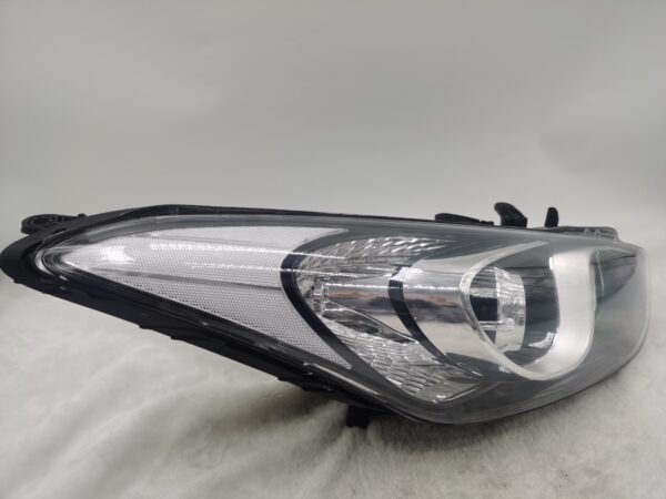 HYUNDAI I30 GD 2012-2016 HALOGEN R.H.S HEADLIGHT ASSEMBLY