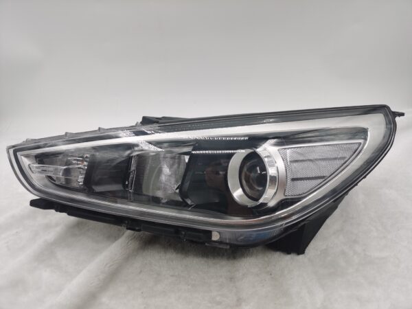 HYUNDAI I30 GO 2017-2019 HALOGEN L.H.S HEADLIGHT ASSEMBLY