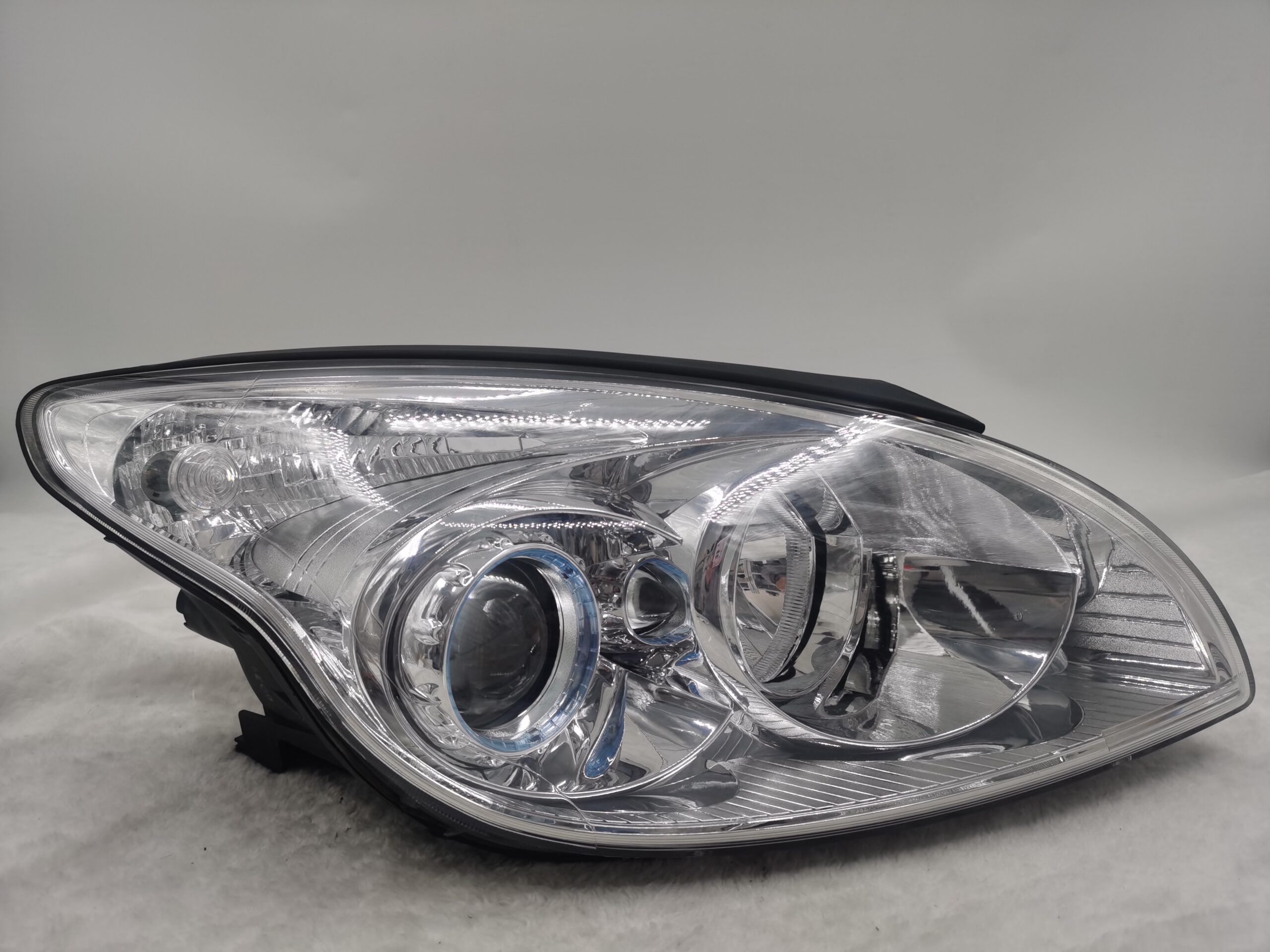 HYUNDAI I30 SX FD 2007-2011 HALOGEN R.H.S HEADLIGHT ASSEMBLY