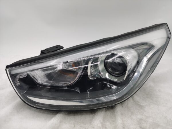 HYUNDAI IX35 SE 2013-2015 LENS HALOGEN L.H.S HEADLIGHT ASSEMBLY