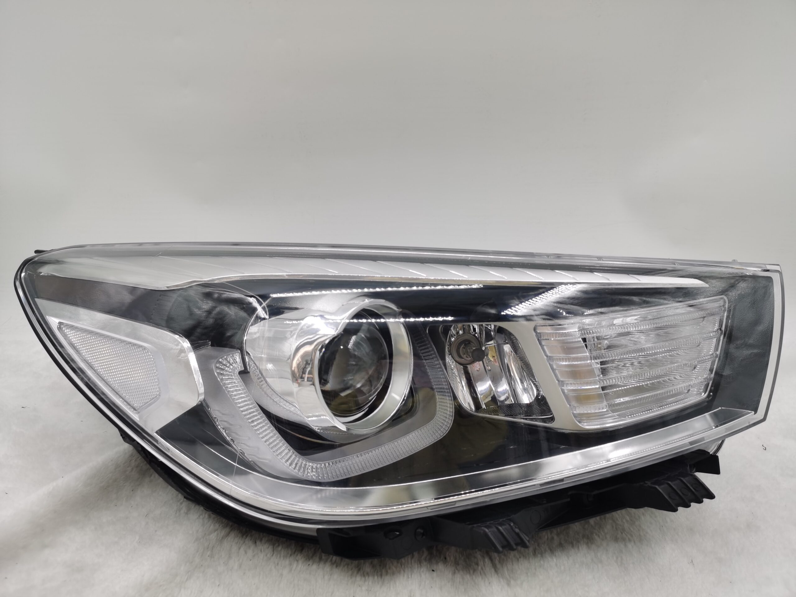 KIA RIO 2018-2020 LENS HALOGEN R.H.S HEADLIGHT ASSEMBLY