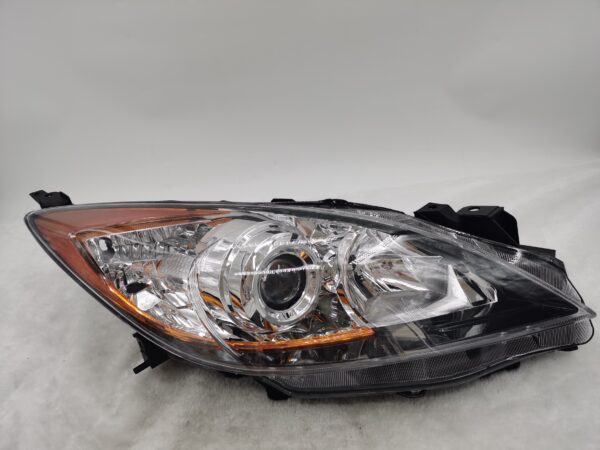 MAZDA 3 2010-2013 HALOGEN R.H.S HEADLIGHT ASSEMBLY