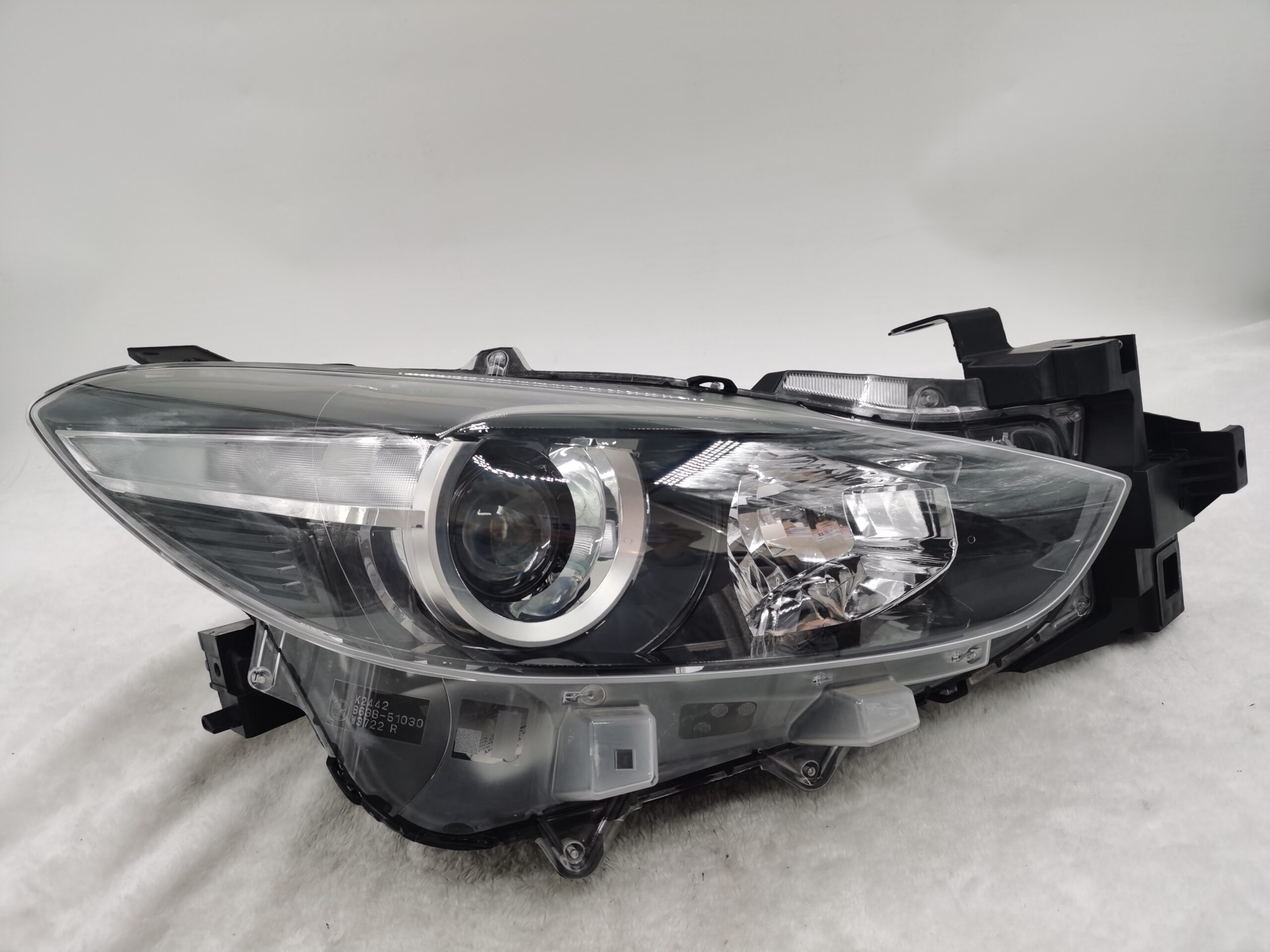 MAZDA 3 2017-2018 HALOGEN R.H.S HEADLIGHT ASSEMBLY