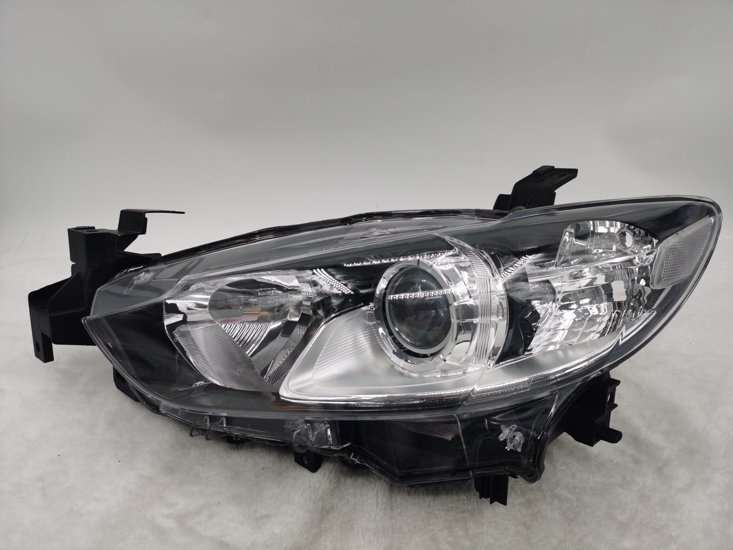 MAZDA 6 2013-2014 HALOGEN L.H.S HEADLIGHT ASSEMBLY