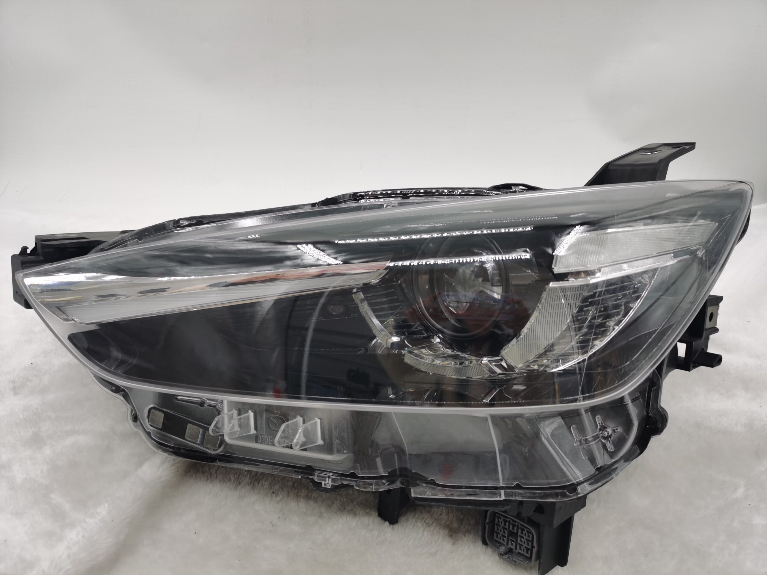 MAZDA CX-3 2016-2018 LED L.H.S HEADLIGHT ASSEMBLY