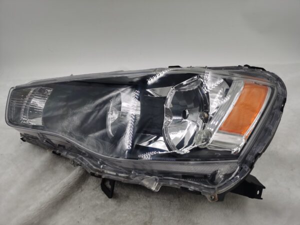 MITSUBISHI LANCER 2008-2018 HALOGEN L.H.S HEADLIGHT ASSEMBLY