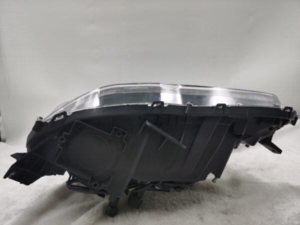 MITSUBISHI LANCER 2008-2018 HALOGEN R.H.S HEADLIGHT ASSEMBLY