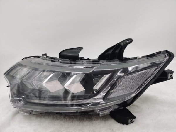 MITSUBISHI OUTLANDER 2016-2020 LED L.H.S HEADLIGHT ASSEMBLY