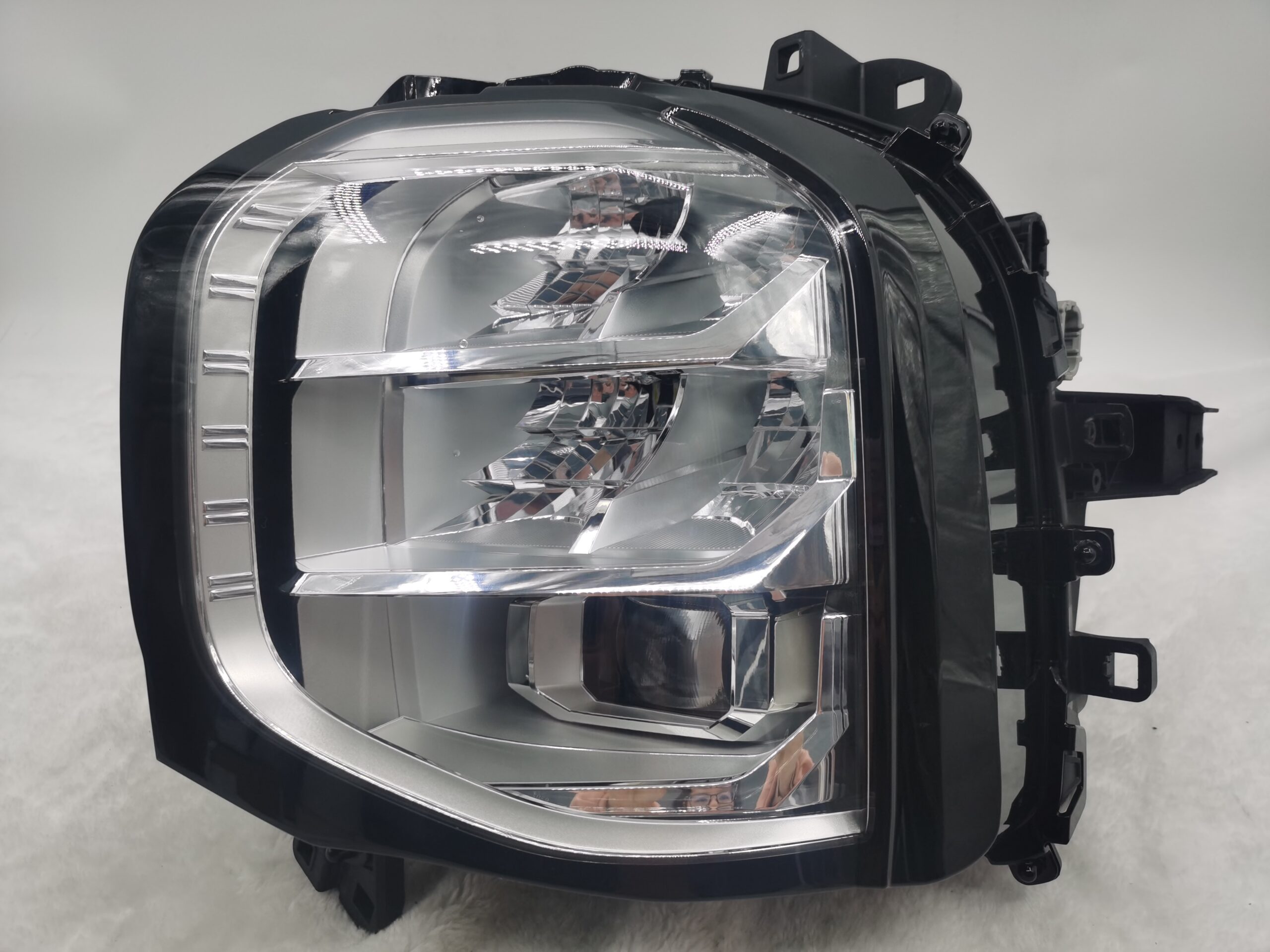 MITSUBISHI OUTLANDER 2021-2023 LED L.H.S HEADLIGHT ASSEMBLY