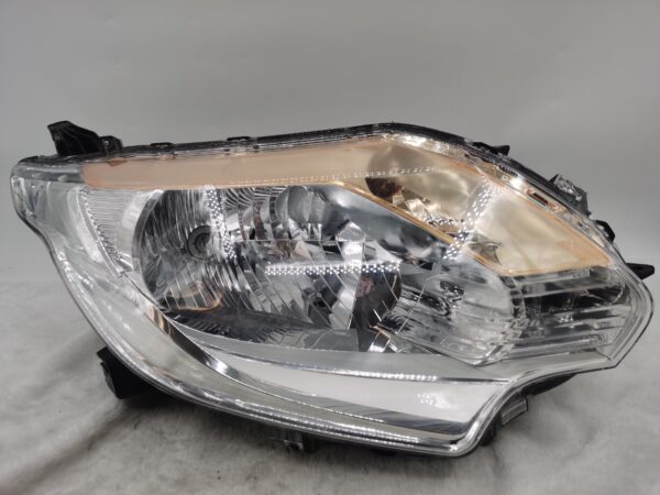 MITSUBISHI TRITON L200 2015-2018 HALOGEN R.H.S HEADLIGHT ASSEMBLY