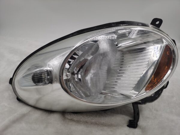 NISSAN MICRA K12 2010-2013 HALOGEN R.H.S HEADLIGHT ASSEMBLY