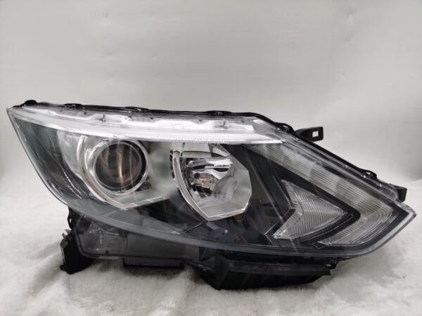 NISSAN QASHQAI J11 2014-2016 HALOGEN R.H.S HEADLIGHT ASSEMBLY