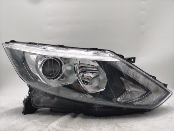 NISSAN QASHQAI J11 2014-2016 HALOGEN R.H.S HEADLIGHT ASSEMBLY