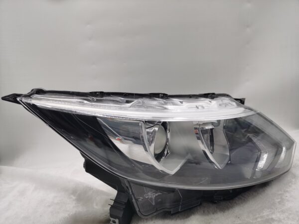 NISSAN QASHQAI J11 2014-2016 HALOGEN R.H.S HEADLIGHT ASSEMBLY