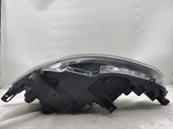 NISSAN QASHQAI J11 2014-2016 HALOGEN R.H.S HEADLIGHT ASSEMBLY