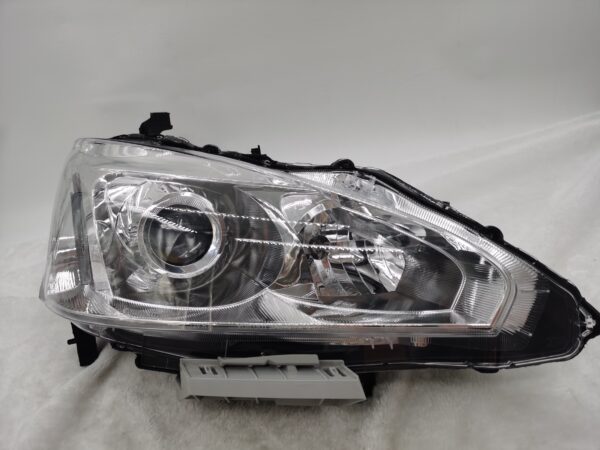 NISSAN TEANA MAXIMA 2014-2017 HALOGEN R.H.S HEADLIGHT ASSEMBLY