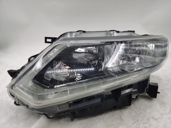 NISSAN X-TRAIL 2014-2016 HALOGEN L.H.S HEADLIGHT ASSEMBLY