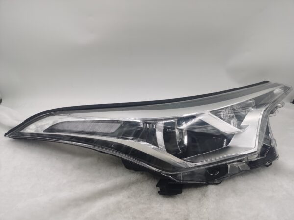 TOYOTA C-HR 2016-2019 HALOGEN R.H.S HEADLIGHT ASSEMBLY