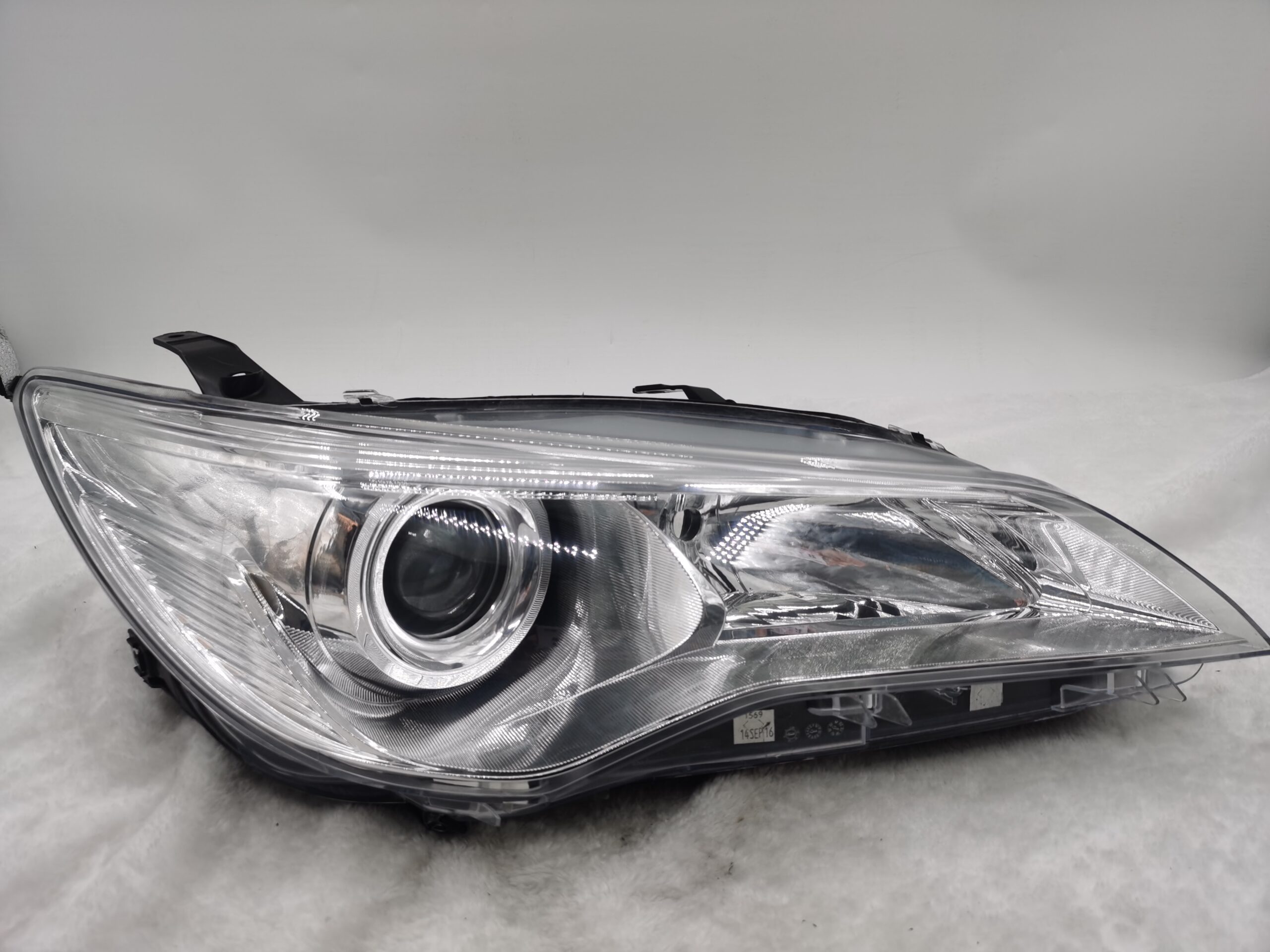 TOYOTA CAMRY ASV50R 2015-2017 HALOGEN R.H.S HEADLIGHT ASSEMBLY