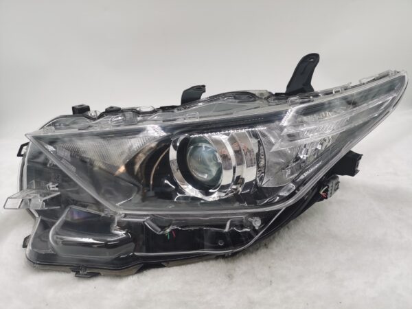 TOYOTA COROLLA AURIS NZE181H 2015-2018 HALOGEN L.H.S HEADLIGHT ASSEMBLY