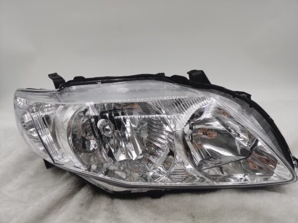 TOYOTA COROLLA E150 2007-2010 HALOGEN R.H.S HEADLIGHT ASSEMBLY