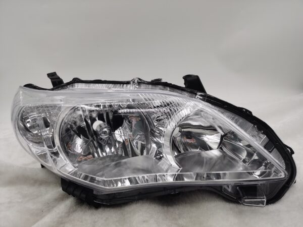 TOYOTA COROLLA E150 2011-2013 HALOGEN R.H.S HEADLIGHT ASSEMBLY