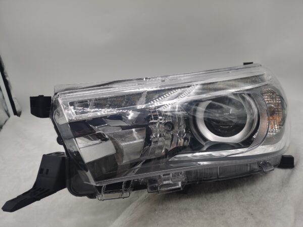 TOYOTA HILUX REVO 2015-2019 LED L.H.S HEADLIGHT ASSEMBLY