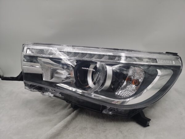 TOYOTA HILUX REVO 2015-2019 LED L.H.S HEADLIGHT ASSEMBLY