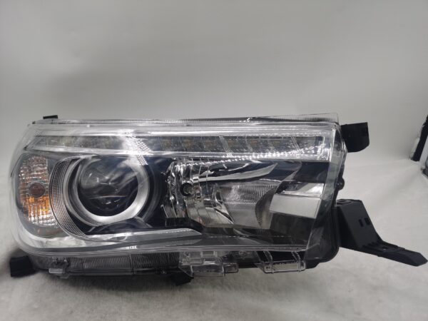 TOYOTA HILUX REVO 2015-2019 LED R.H.S HEADLIGHT ASSEMBLY