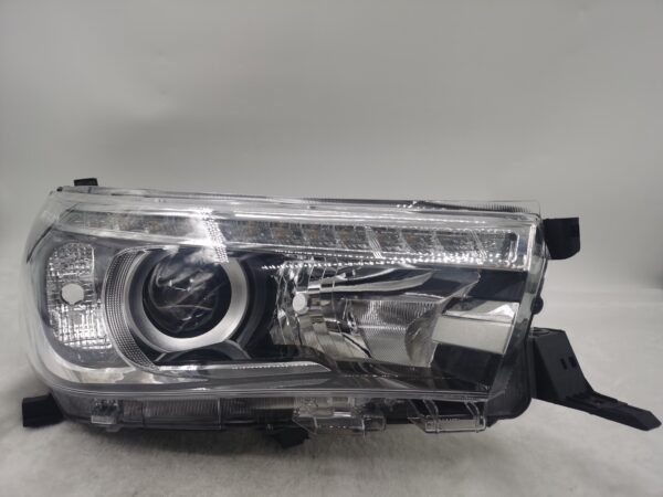 TOYOTA HILUX REVO 2015-2019 LED R.H.S HEADLIGHT ASSEMBLY