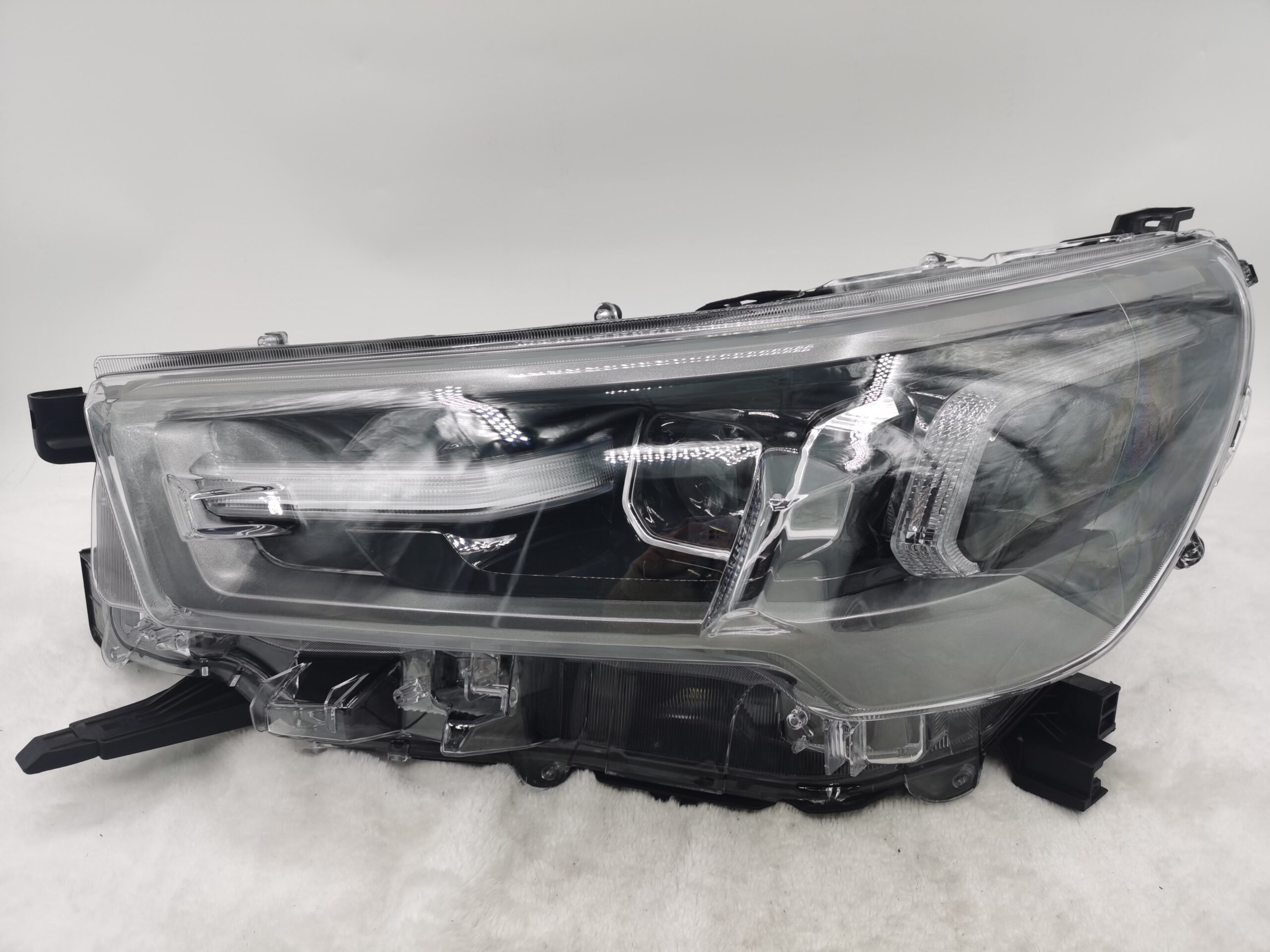 TOYOTA HILUX REVO 2020-2023 LED L.H.S HEADLIGHT ASSEMBLY