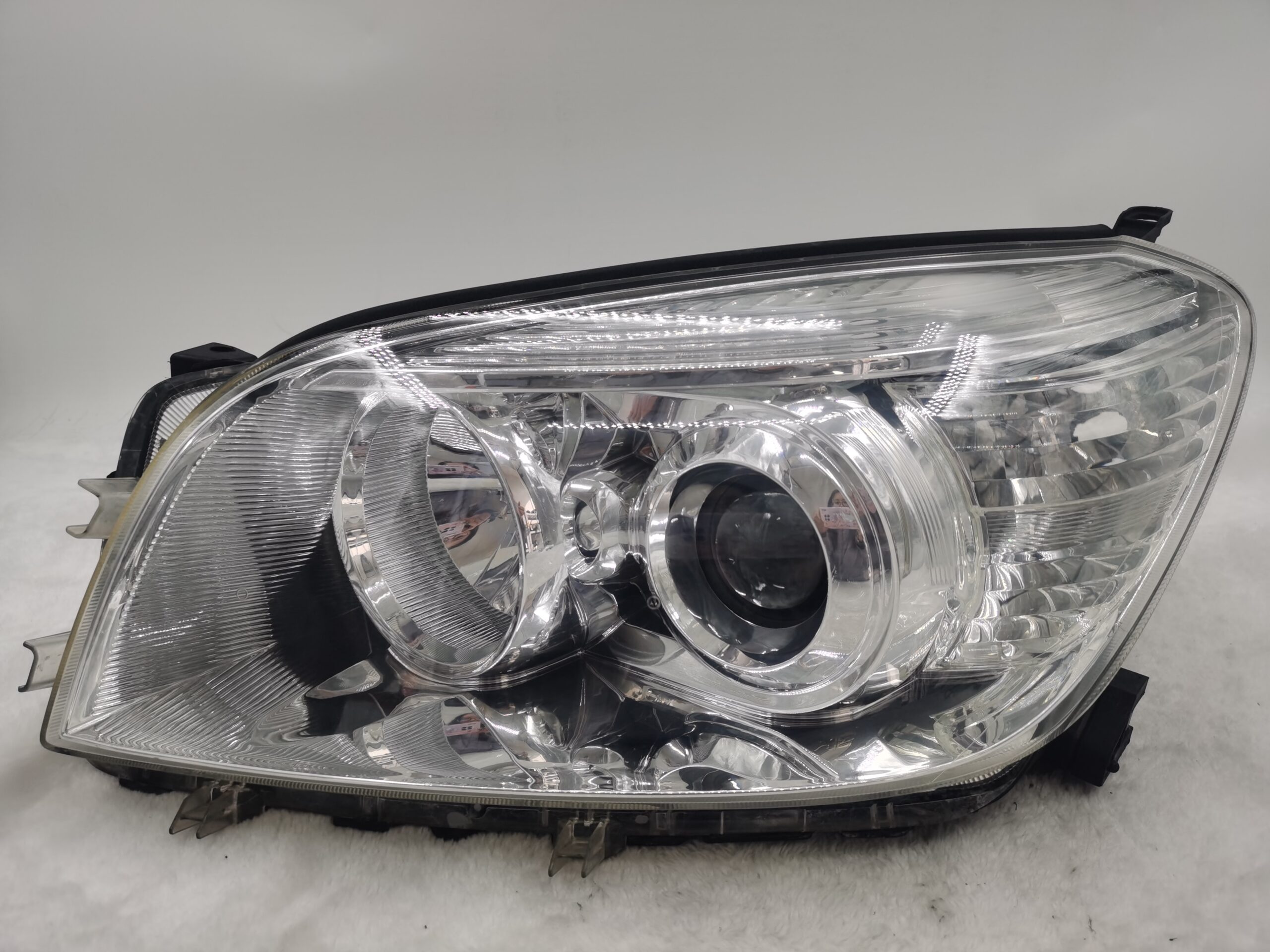 TOYOTA RAV4 GSA33R 2006-2008 HALOGEN L.H.S HEADLIGHT ASSEMBLY