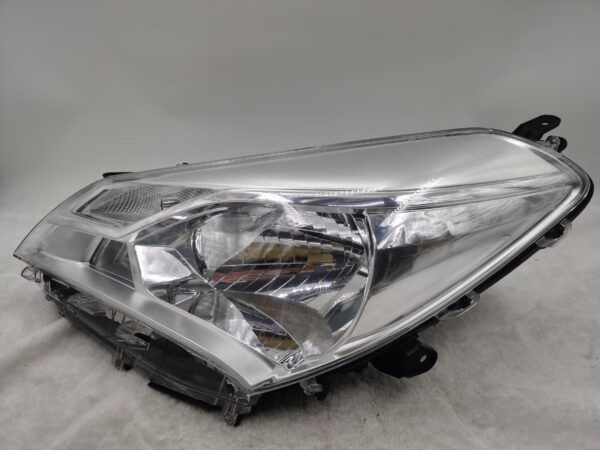 TOYOTA VITZ NSP130 2017-2019 HALOGEN L.H.S HEADLIGHT ASSEMBLY