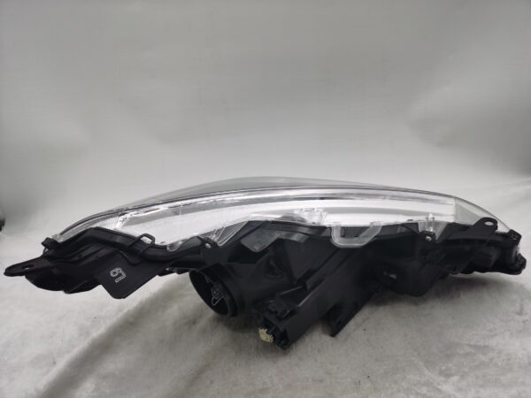 TOYOTA VITZ NSP130 2017-2019 HALOGEN L.H.S HEADLIGHT ASSEMBLY