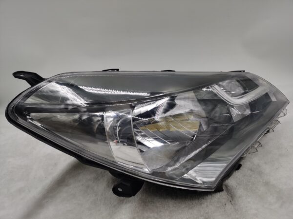 TOYOTA YARIS NCP130R 2014-2016 HALOGEN R.H.S HEADLIGHT ASSEMBLY