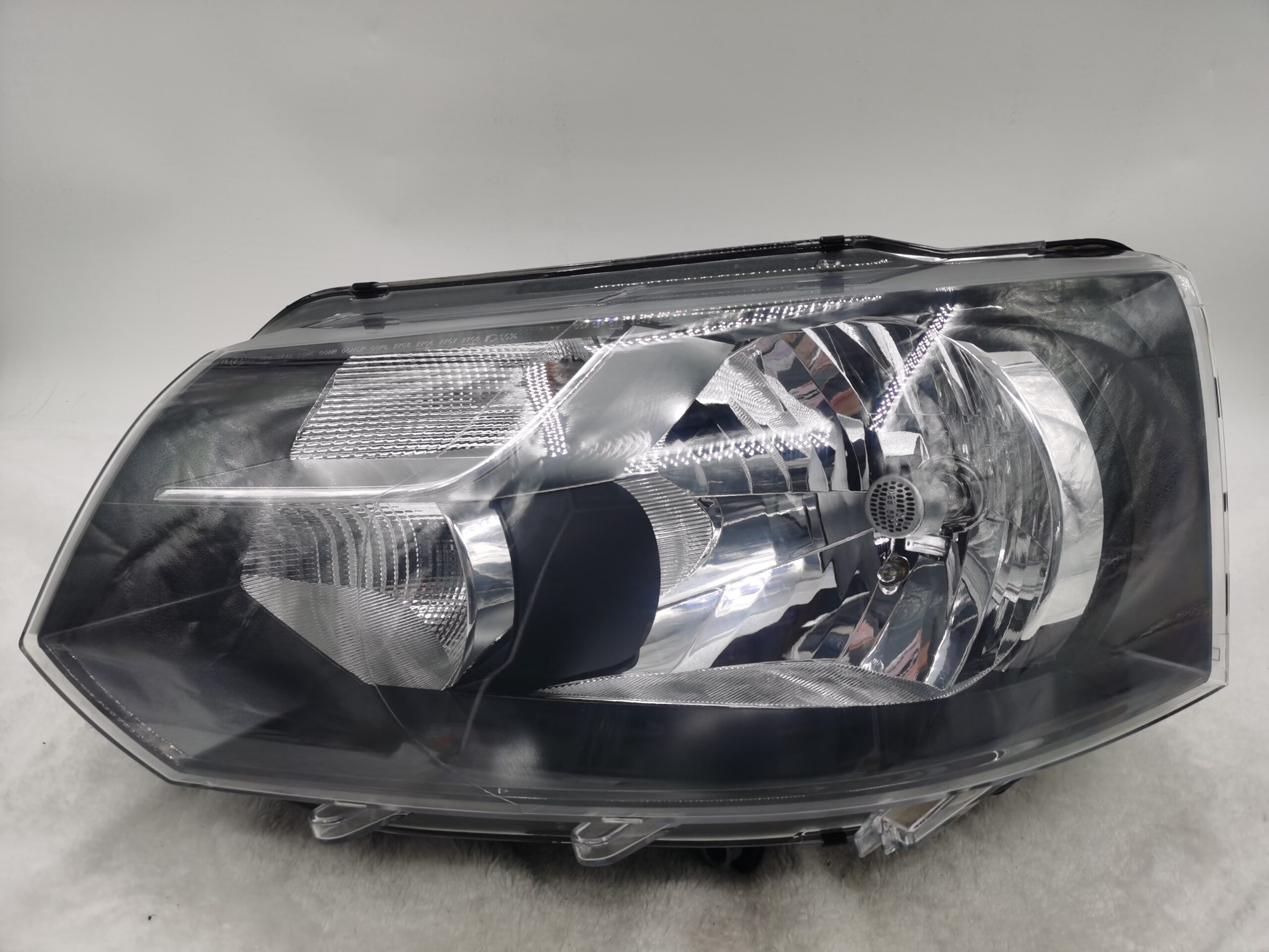 VOLKSWAGEN TRANSPORTER T5 2010-2014 HALOGEN L.H.S HEADLIGHT ASSEMBLY