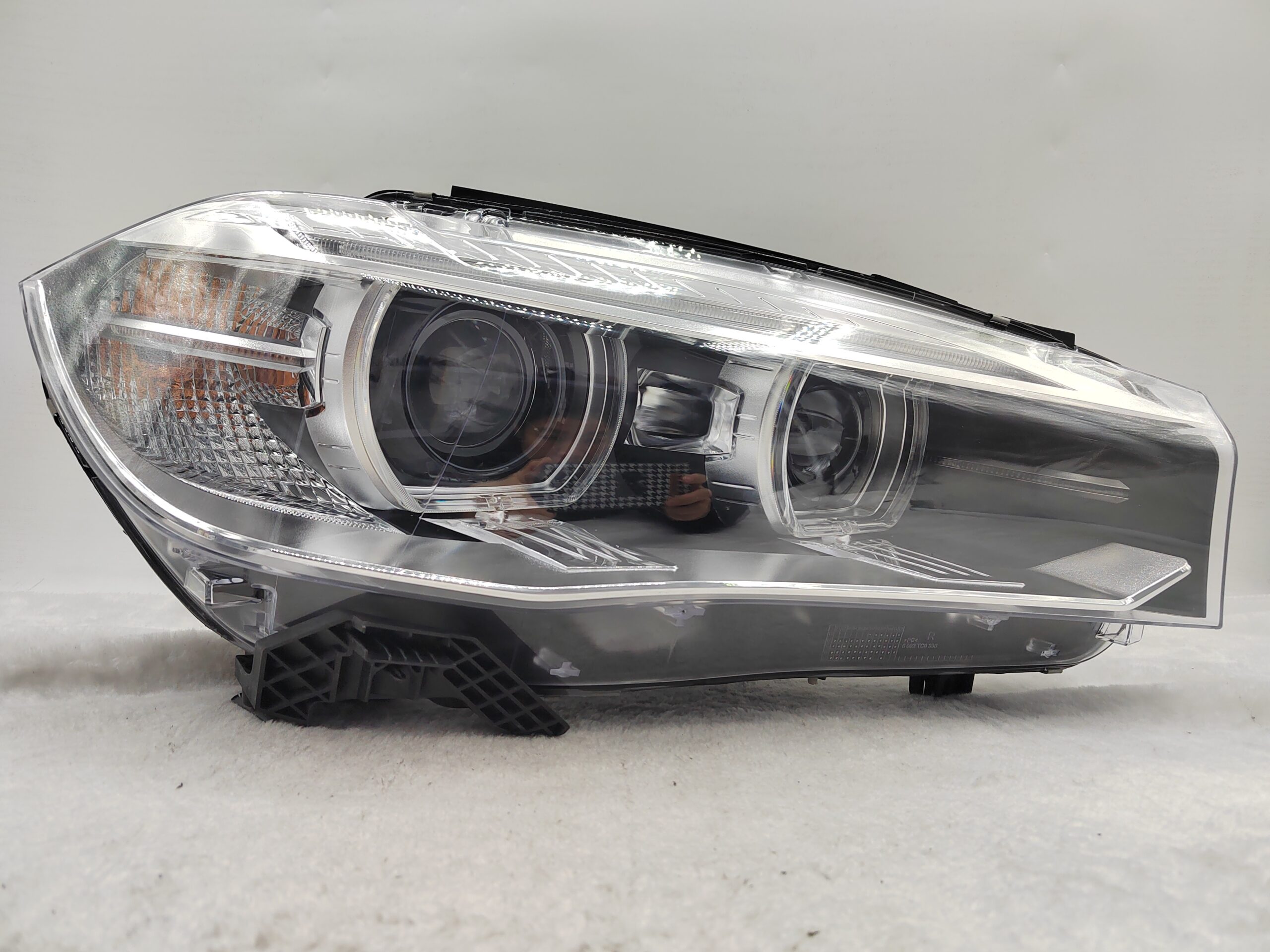 BMW X5 F15 X6 F16 2014-2017 XENON R.H.S HEADLIGHT ASSEMBLY