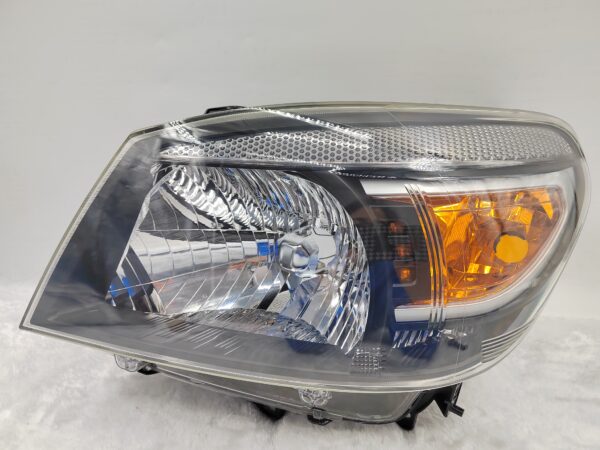 FORD EVEREST 2009-2012 HALOGEN L.H.S HEADLIGHT ASSEMBLY