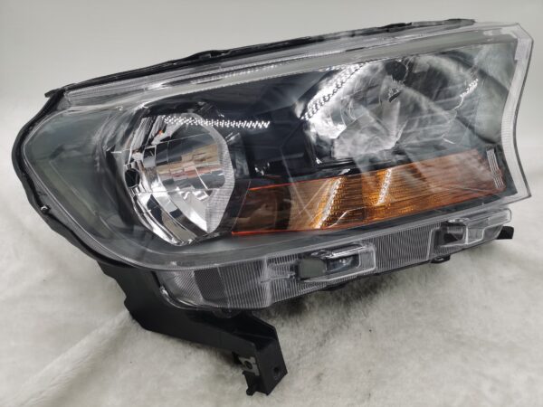 FORD EVEREST RANGER 2015-2019 HALOGEN R.H.S HEADLIGHT ASSEMBLY