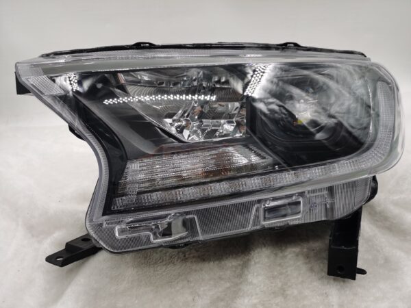 FORD EVEREST RANGER 2020-2021 LED L.H.S HEADLIGHT ASSEMBLY