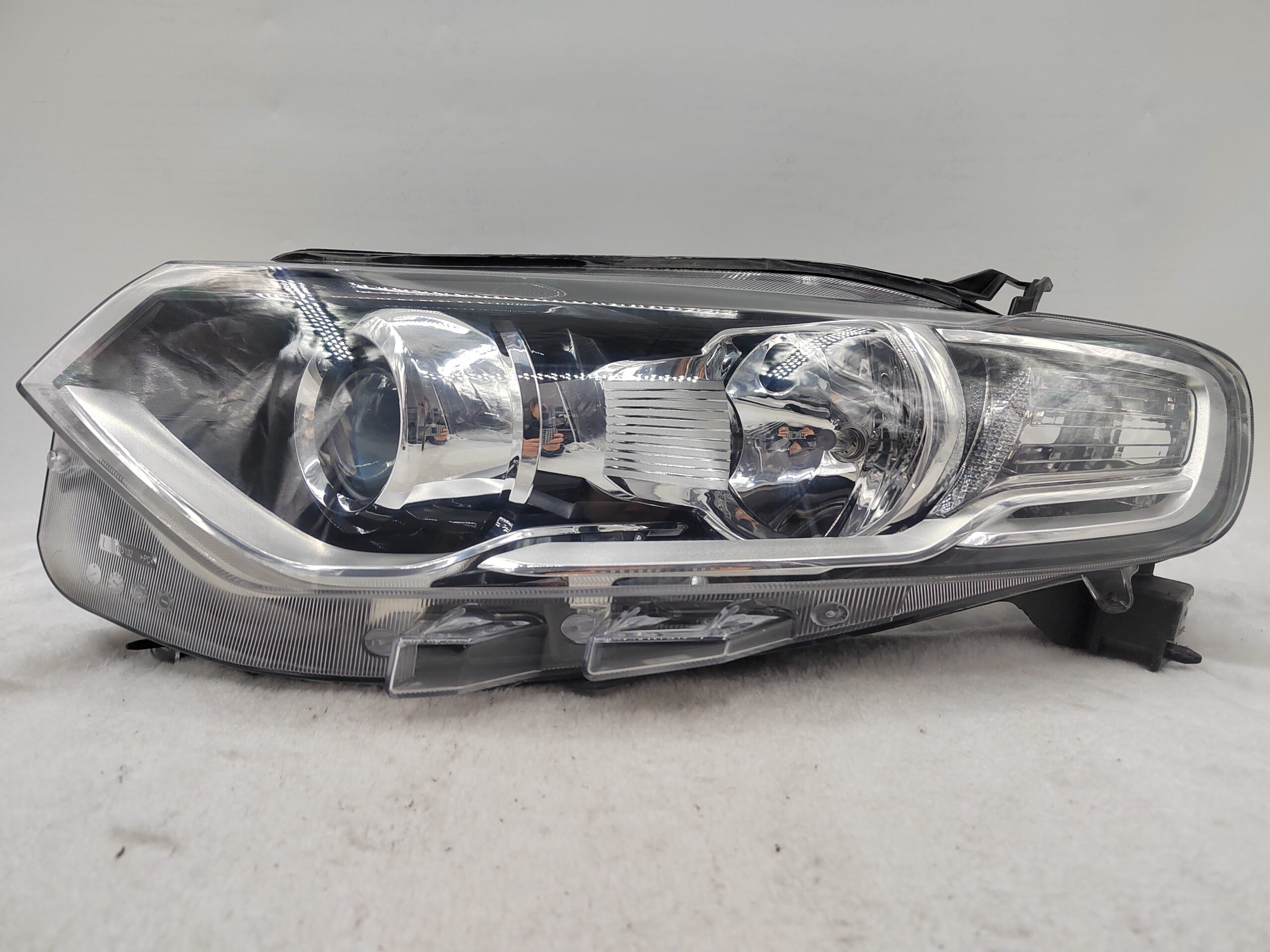 FORD TERRITORY SZ 2011-2017 HALOGEN L.H.S HEADLIGHT ASSEMBLY