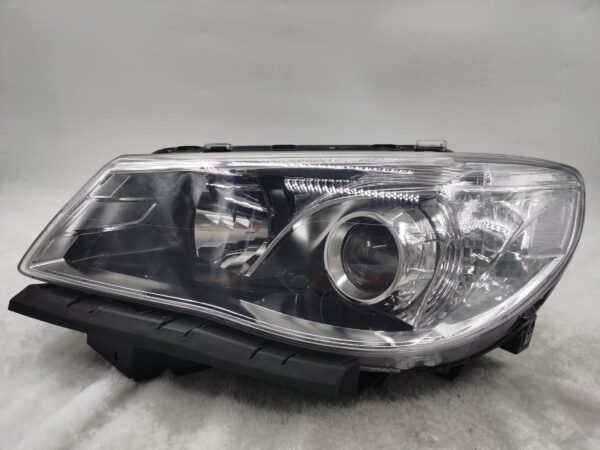 HOLDEN COMMODORE VF SV6 2013-2017 LENS HALOGEN L.H.S HEADLIGHT ASSEMBLY